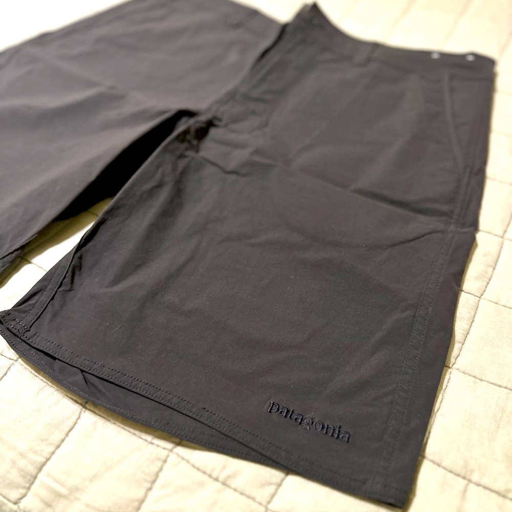 Patagonia Worn Wear®
Men's Stretch Wavefarer® Walk Shorts - 20""